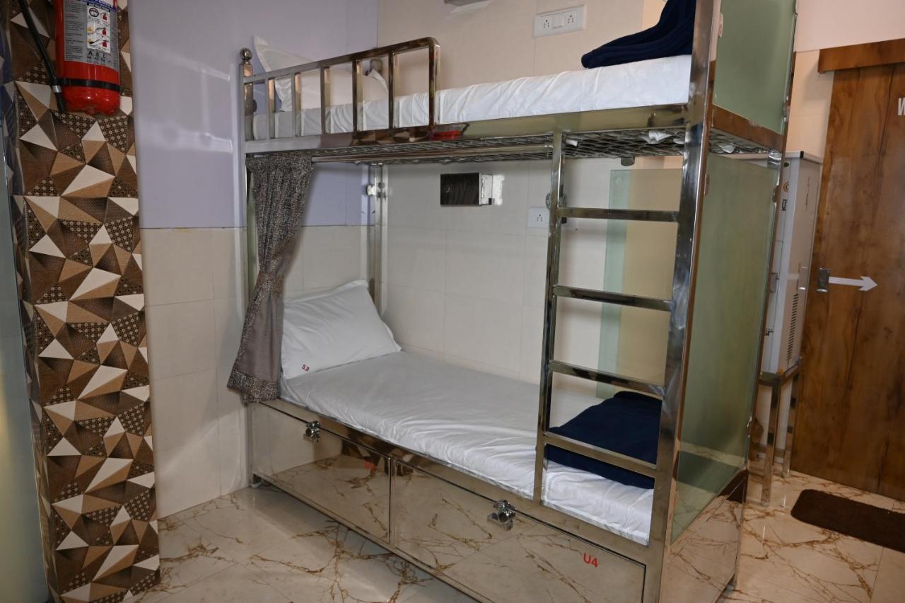 Sagar Andheri - Nearest To Andheri Railway Station West Capsule hotel Mumbai