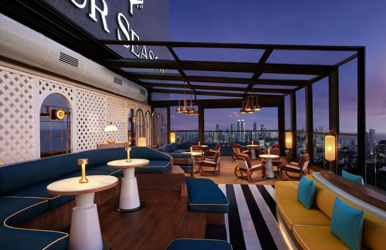Four Seasons 5*