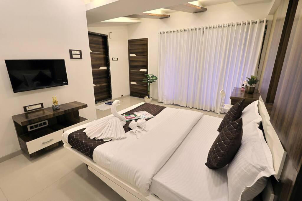 Villa Borivali 4 Bedroom - Gagal *