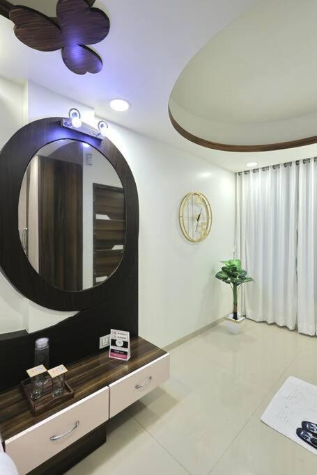 Borivali 4 Bedroom - Gagal *