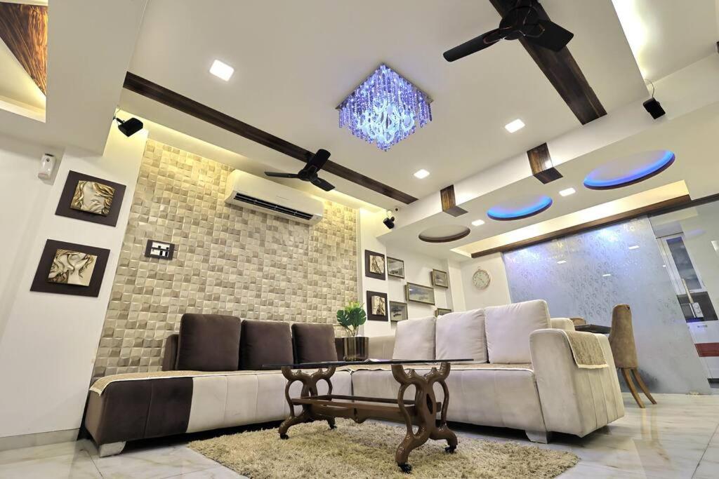Villa Borivali 4 Bedroom - Gagal *