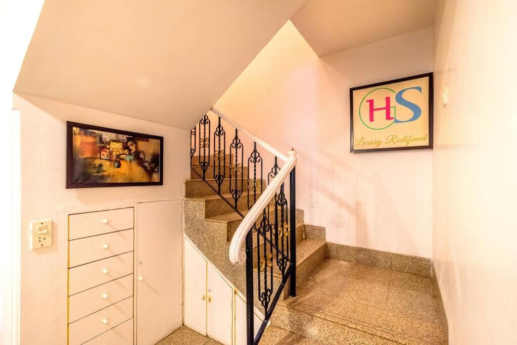 Elegant Duplex For Your Staying Pleasure