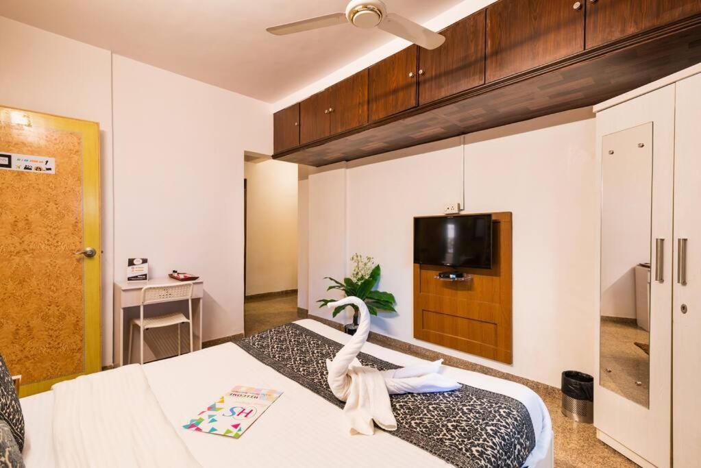 Elegant Duplex For Your Staying Pleasure * Mumbai