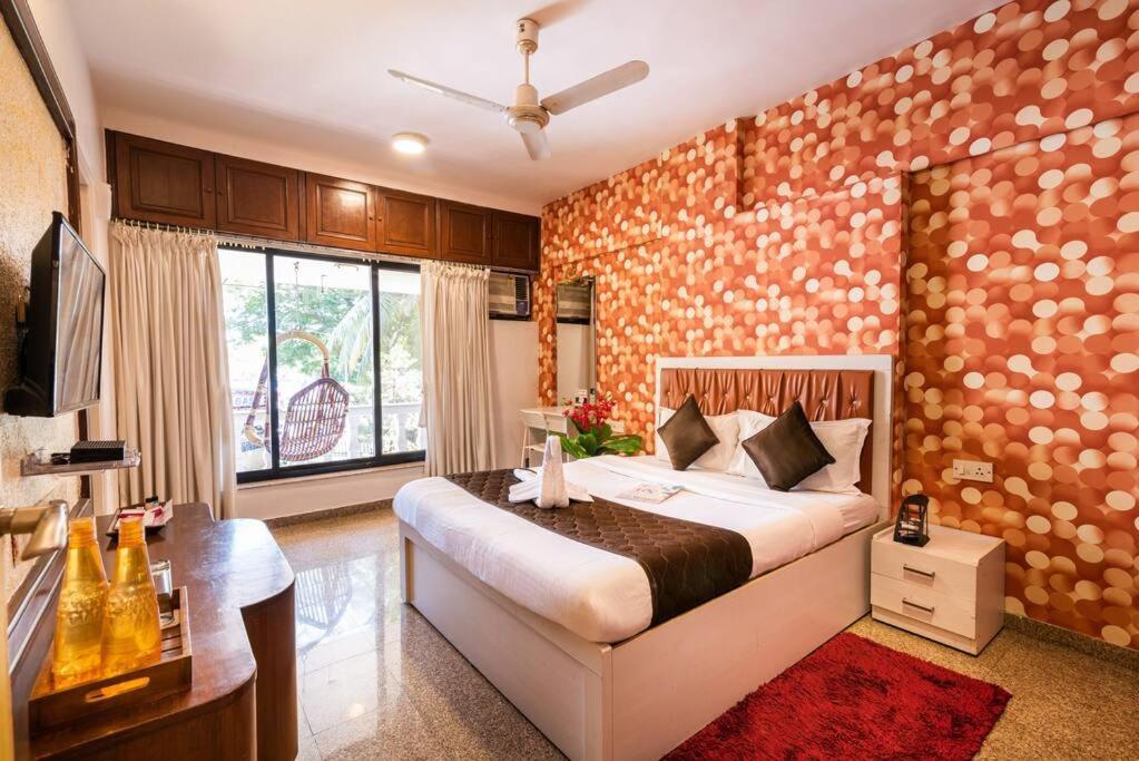 Elegant Duplex For Your Staying Pleasure Mumbai