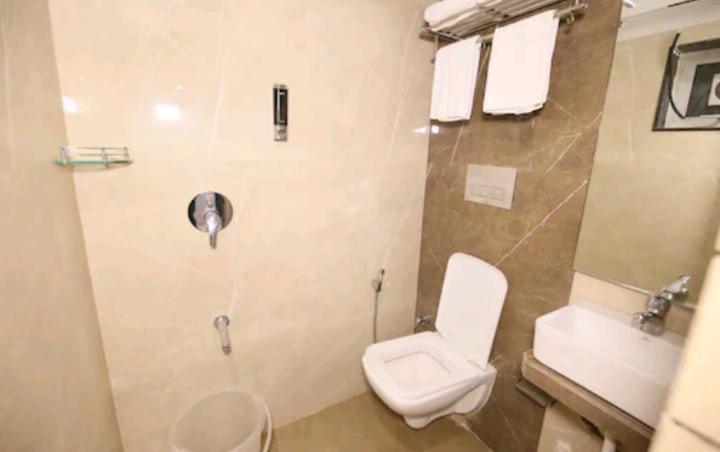 Hotel Park Palace Mumbai