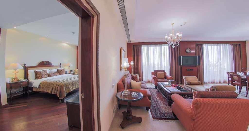 Hotel The Lalit 5*