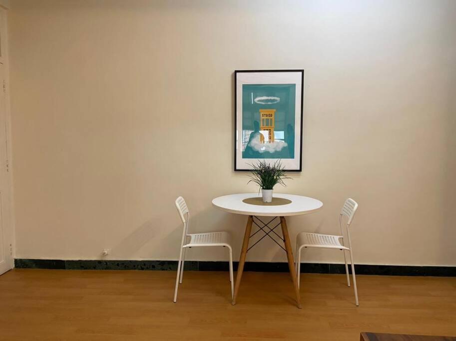 Dominos 1 Bhk Apartment, Near Carter Road By Connket Homes Apartment *