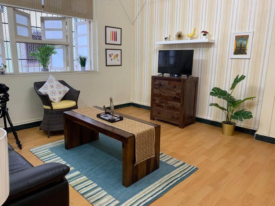 Apartment Dominos 1 Bhk Apartment, Near Carter Road By Connket Homes Mumbai