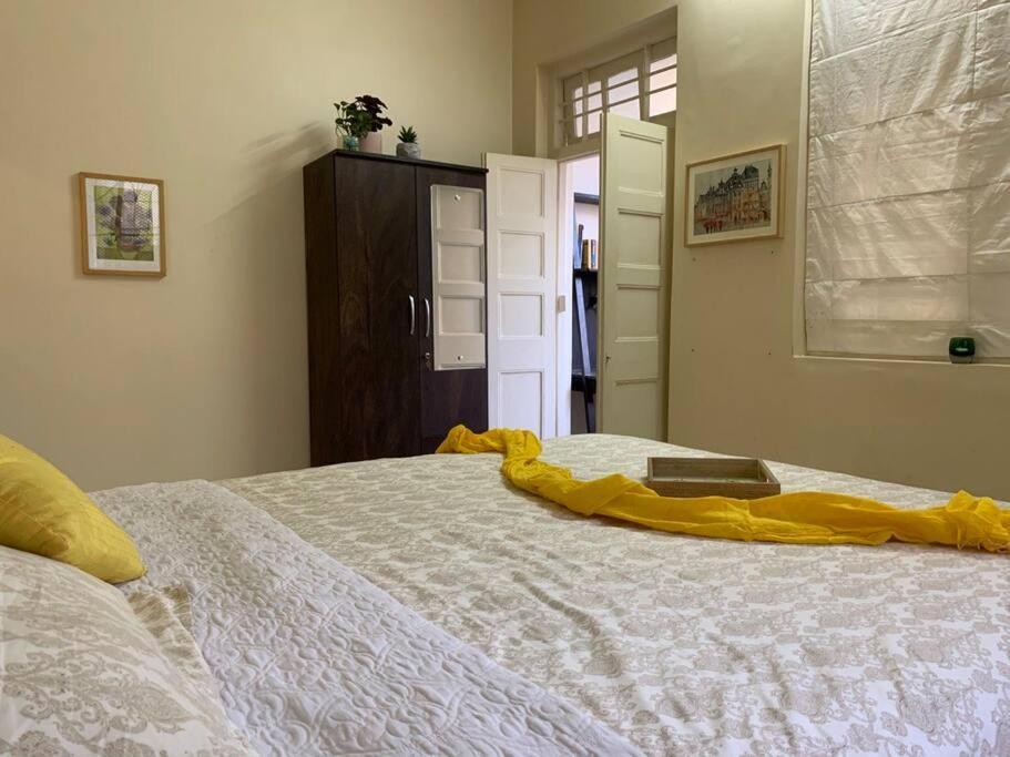 Dominos 1 Bhk Apartment, Near Carter Road By Connket Homes *