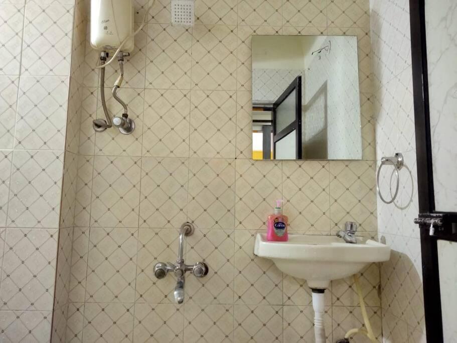 Dom Lucia, Near Carter Road, Bandra West By Connekt Homes Apartment