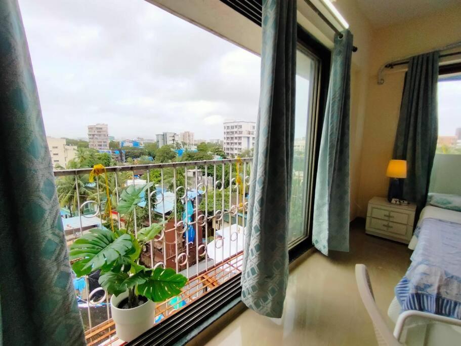 7 - Studio Velankanni Heights, Behaind Nanavati Hospital, Vile Parle By Connekt Homes Mumbai