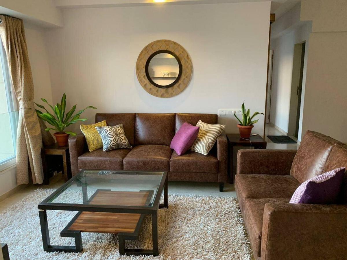 Kanakia Paris D Wing At Bkc, Near Asian Heart Hospital, A Luxury By Connekt Homes Apartment