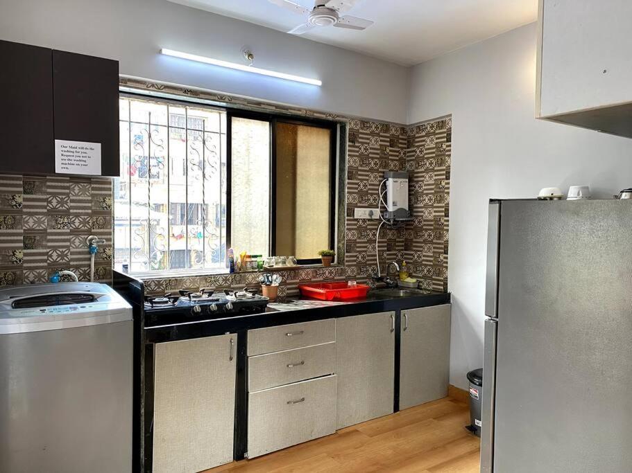 Apartment Saba 301, Subko Coffee, Chapel Road, Bandra West By Connekt Homes
