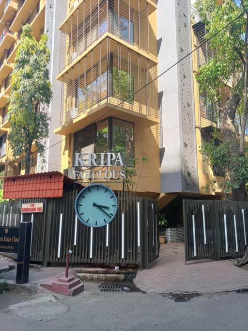 Arora Bhavan 1a, Khar West By Connekt Homes Apartment