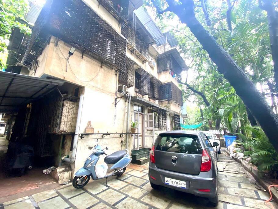 Arora Bhavan 1a, Khar West By Connekt Homes