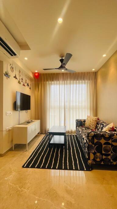 Unique&cozy 1bhk In Hiranandani Powai! *