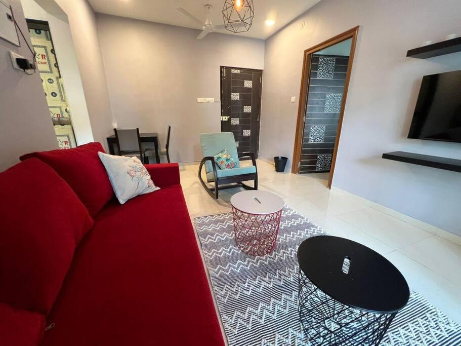 Apartment Pali Carters Building 102, 20th Road, Khar West By Connekt Homes Mumbai
