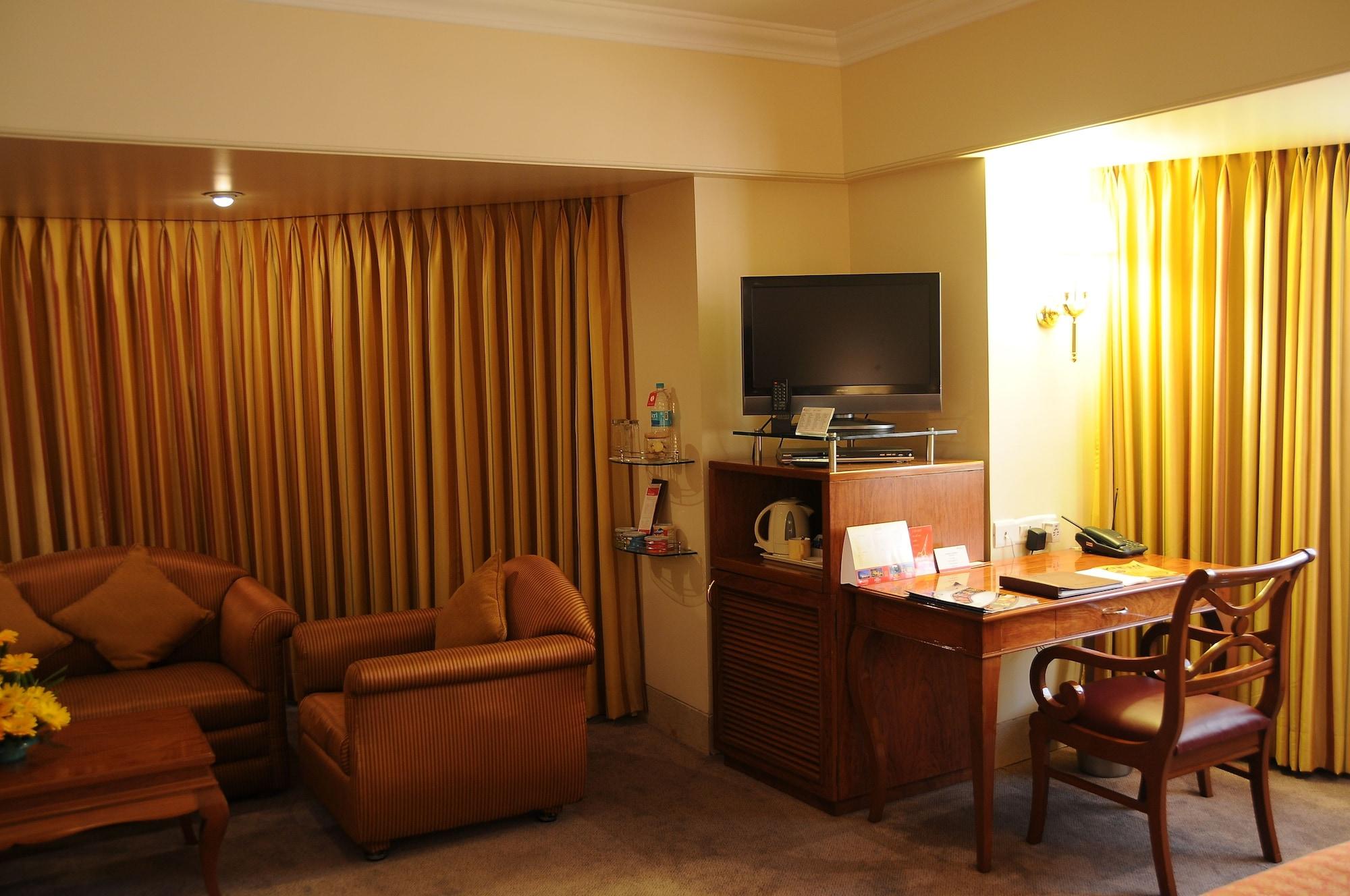 Hotel Ramada Plaza By Wyndham Palm Grove 5*