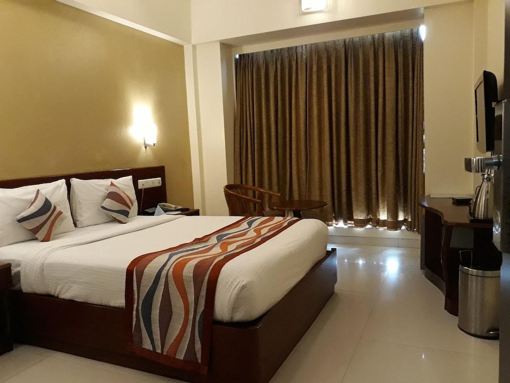 Fabhotel Shubhangan - Nr Bandra