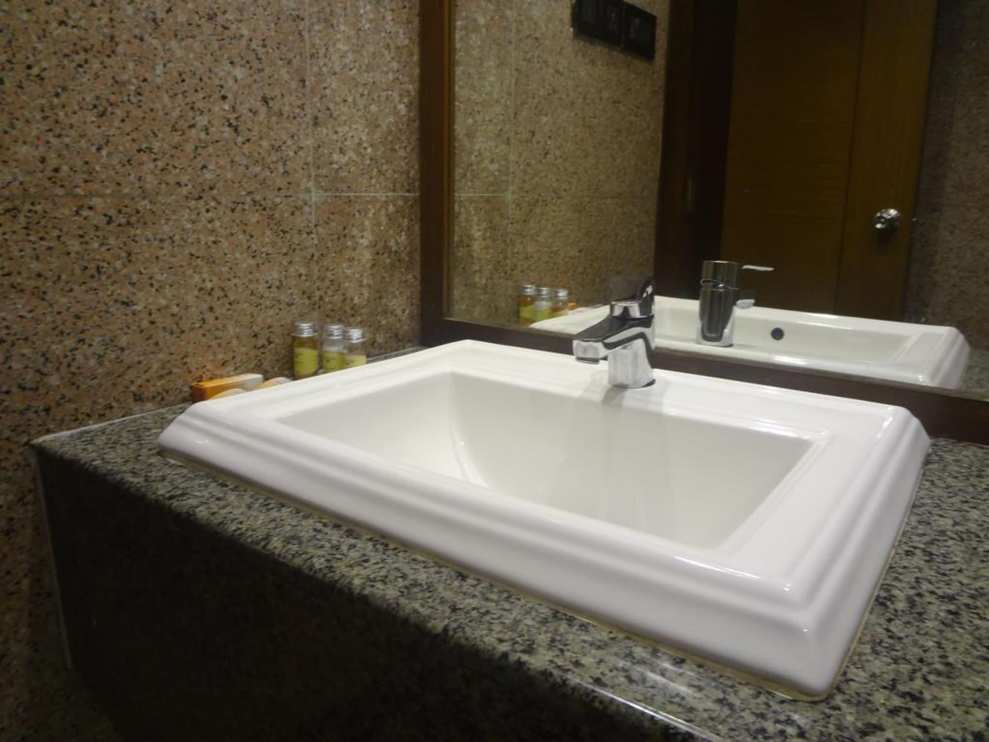 Hotel Midtown Pritam Mumbai