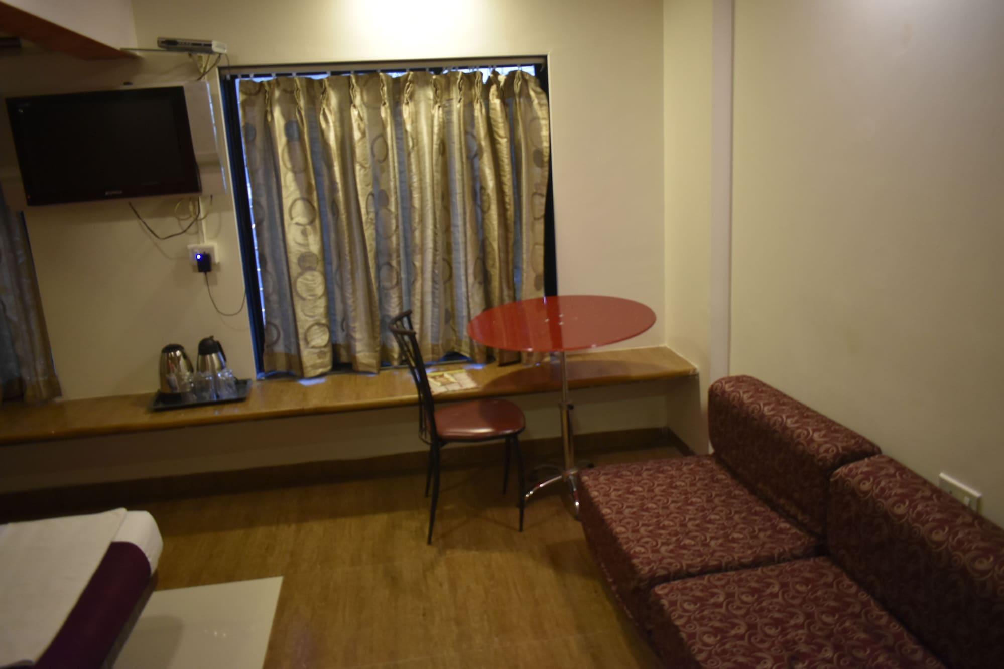 Hotel Arma Court - Near Us Embassy, Bkc Mumbai