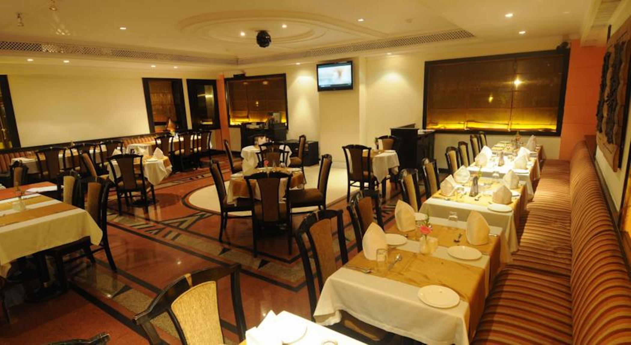 Fariyas , Colaba Hotel Mumbai