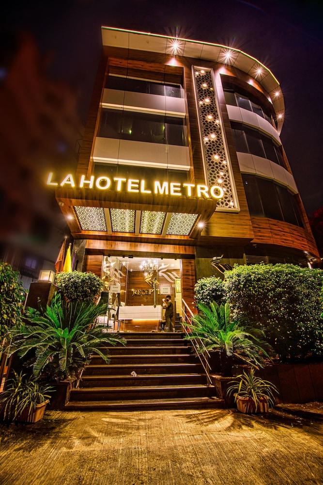 Hotel La Metro Near Bkc 3*