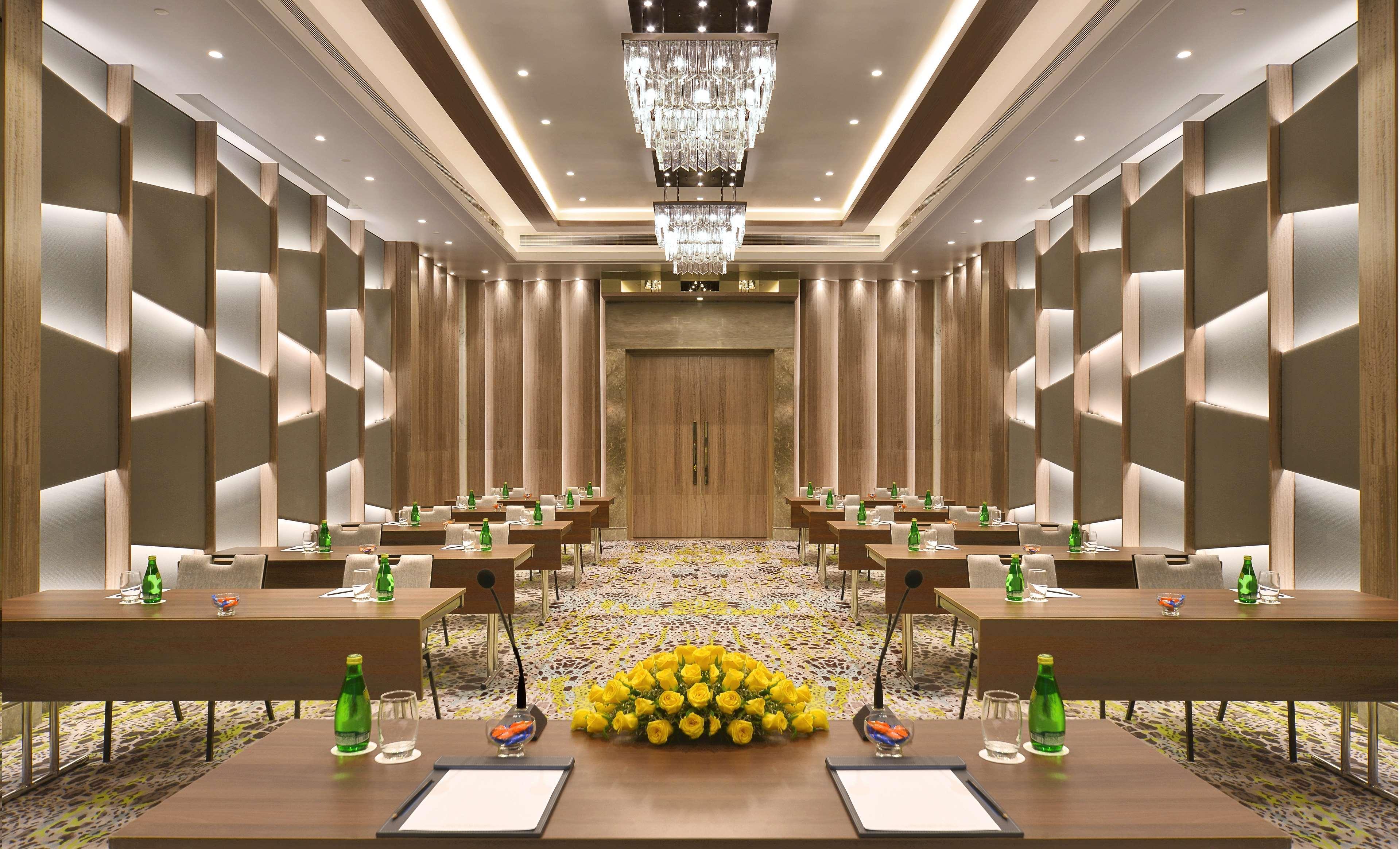 Hotel Radisson Andheri Midc Mumbai