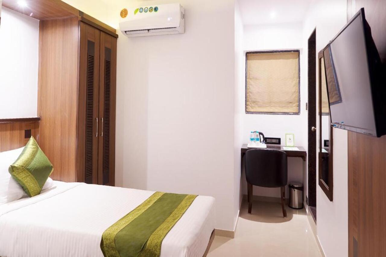 Treebo Olive Near Bkc 3*