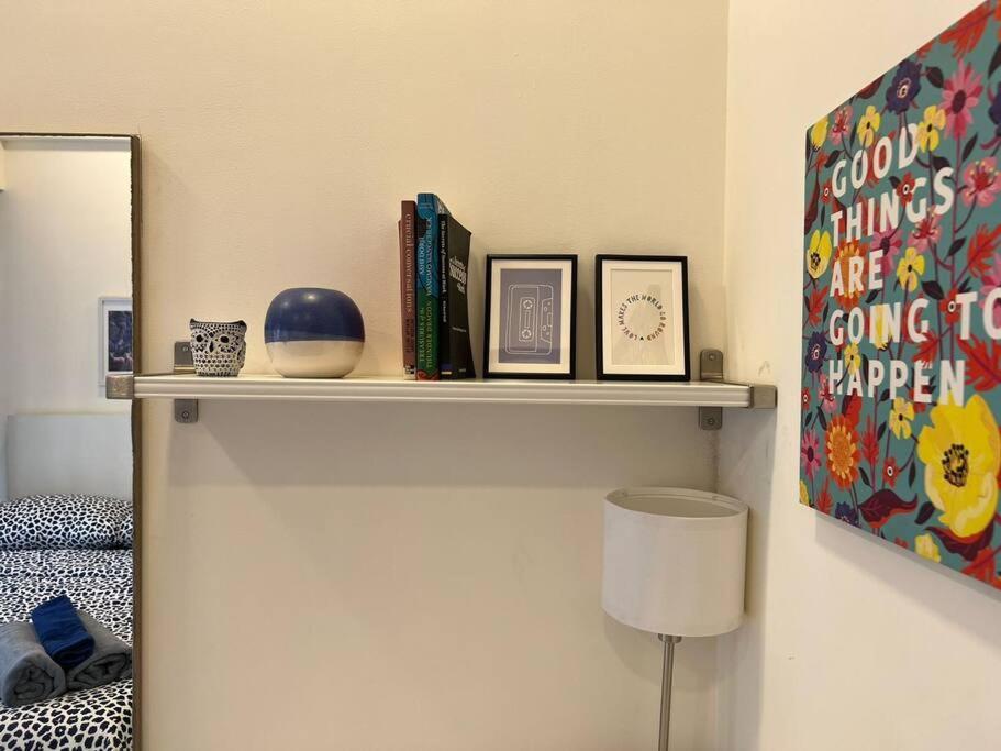 Jastcon, 19th Rd, Khar, Ambedkar Colony By Connekt Homes Apartment Mumbai