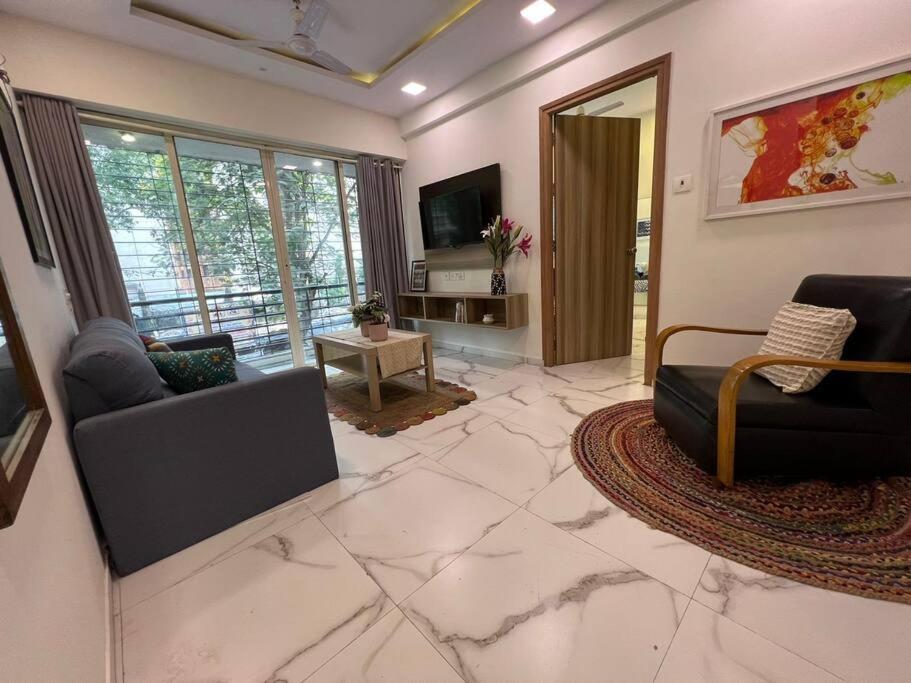 Jastcon, 19th Rd, Khar, Ambedkar Colony By Connekt Homes Mumbai