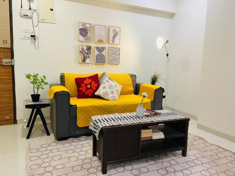 Marina 203, Nl Road, Bandra West By Connekt Homes *