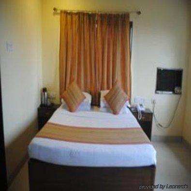 Kings International Juhu Hotel Mumbai