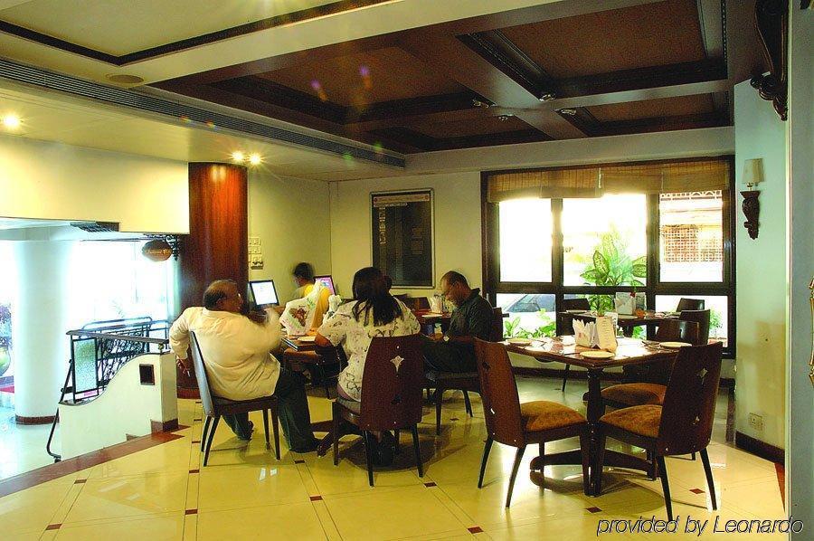 Ramee Guestline Dadar Hotel
