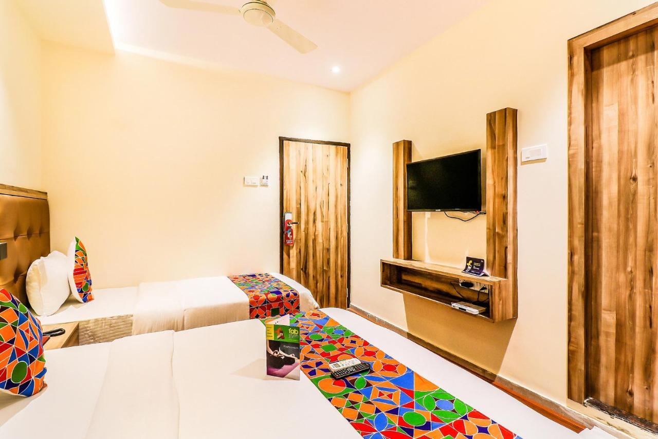 Fabexpress Ascot International - Nr International Airport Mumbai