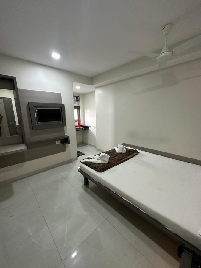 Rs Regency Hotel Mumbai