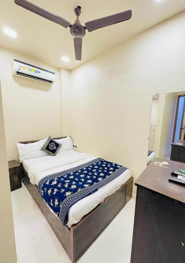 Hotel Lotus Residency Mumbai