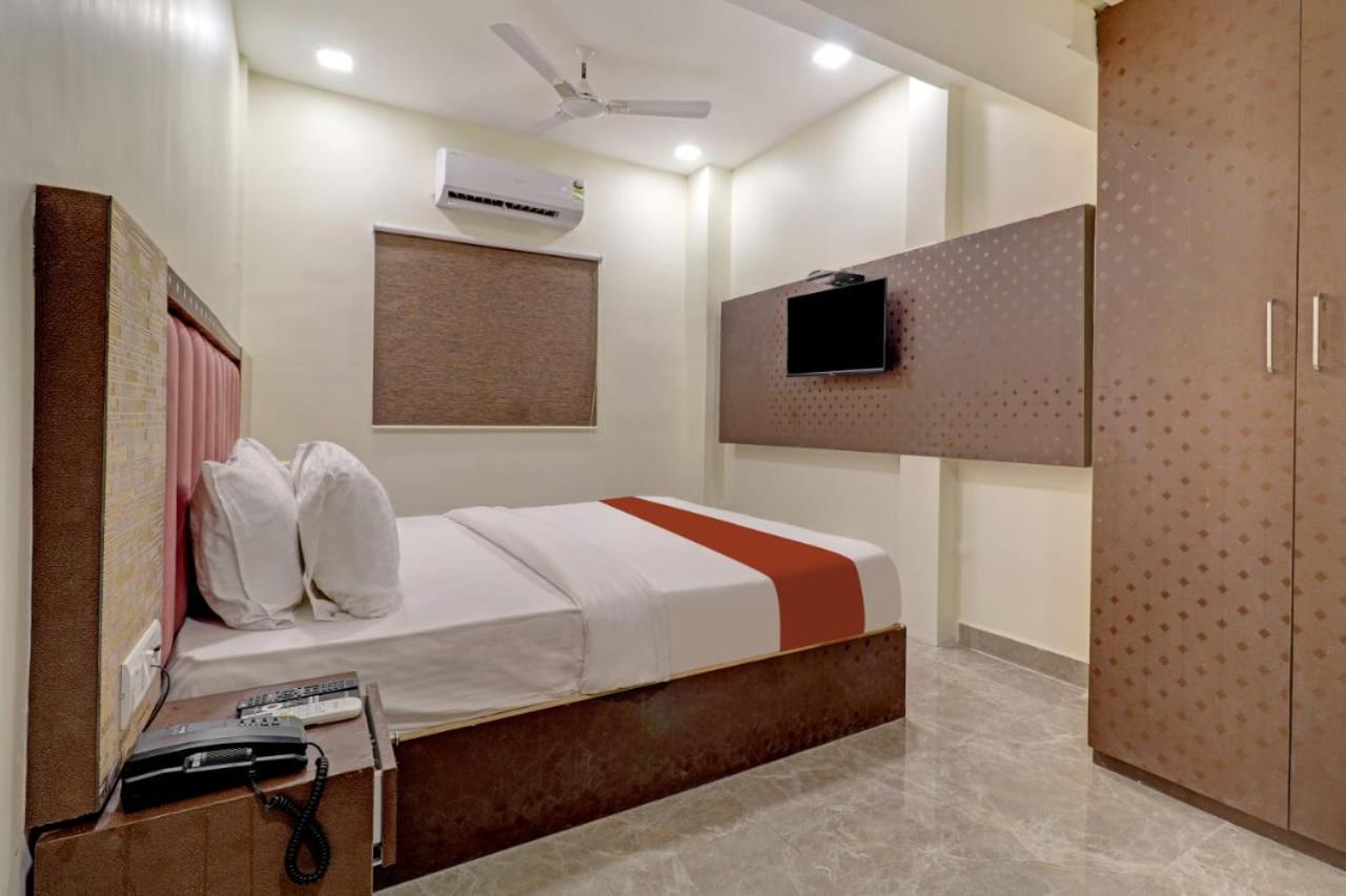 Hotel Sumit Palace 3*