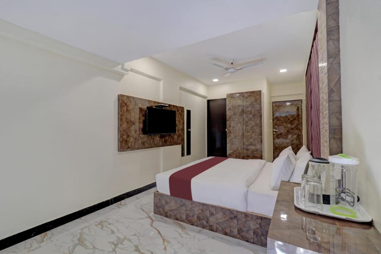 Hotel Sumit Palace 3*