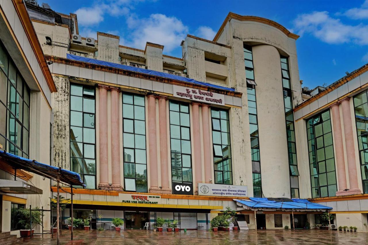 Collection O 81533 Galaxy Shelter Hotel Mumbai