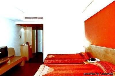The Legend Hotel- Santacruz Near International Airport Hotel 3*