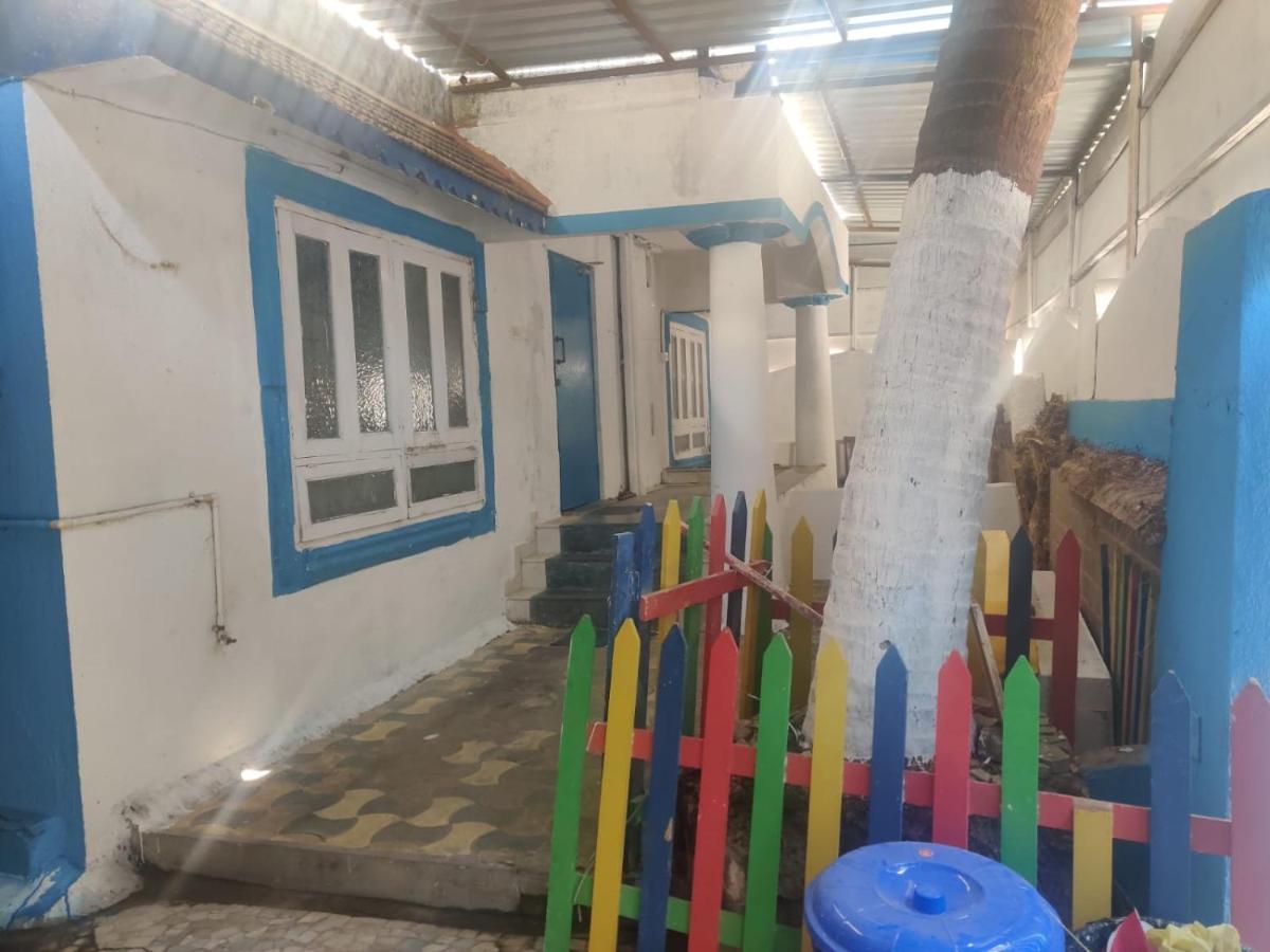 Hotel Indigo 66 Boys Hostel-andheri Mumbai