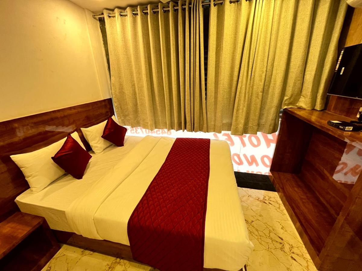 Delmond Prime- Near Nesco Hotel 3*