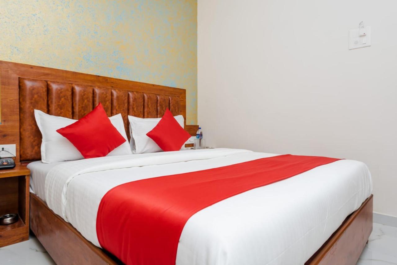 Hotel Purple Orchid 3*