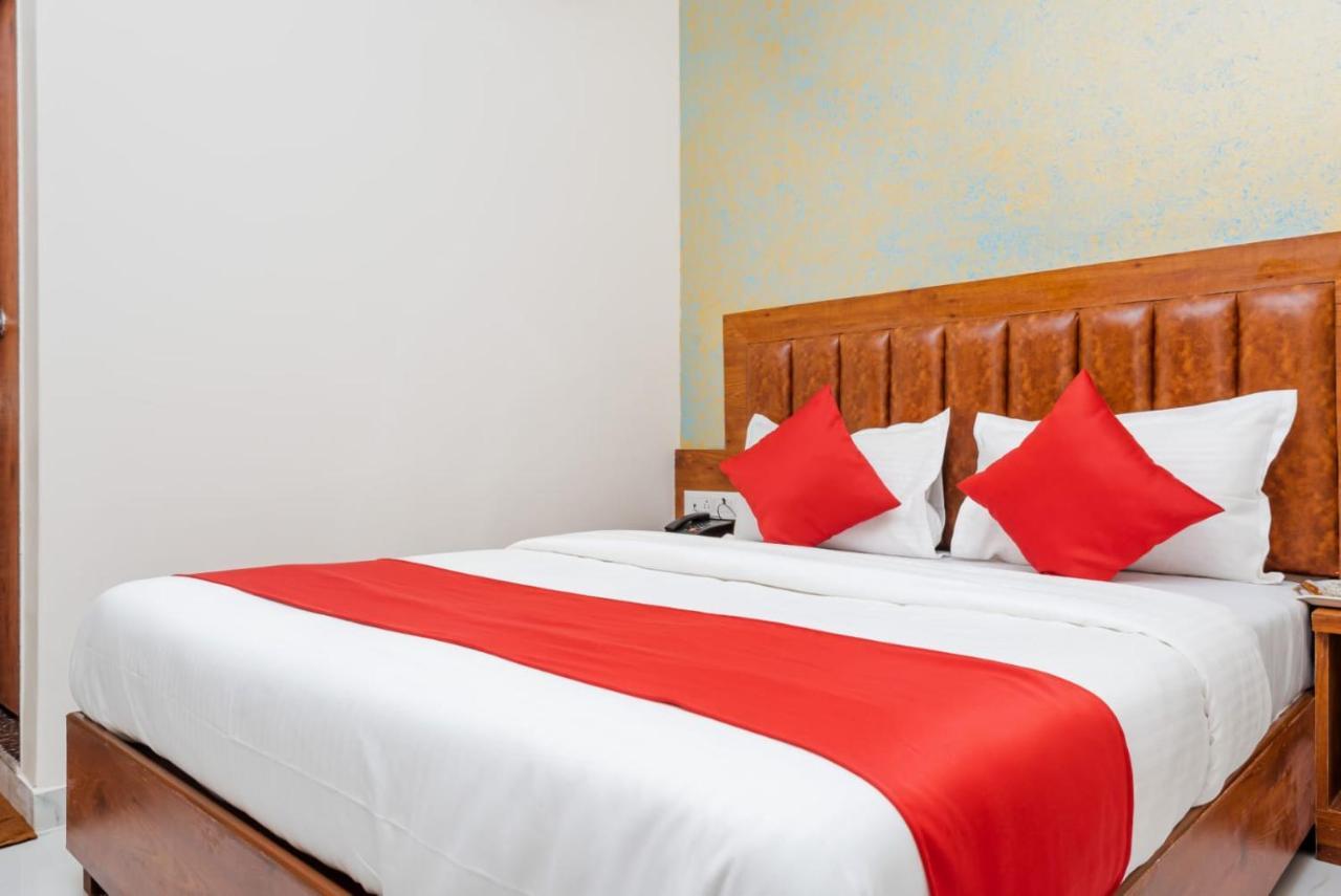 Purple Orchid Hotel 3*