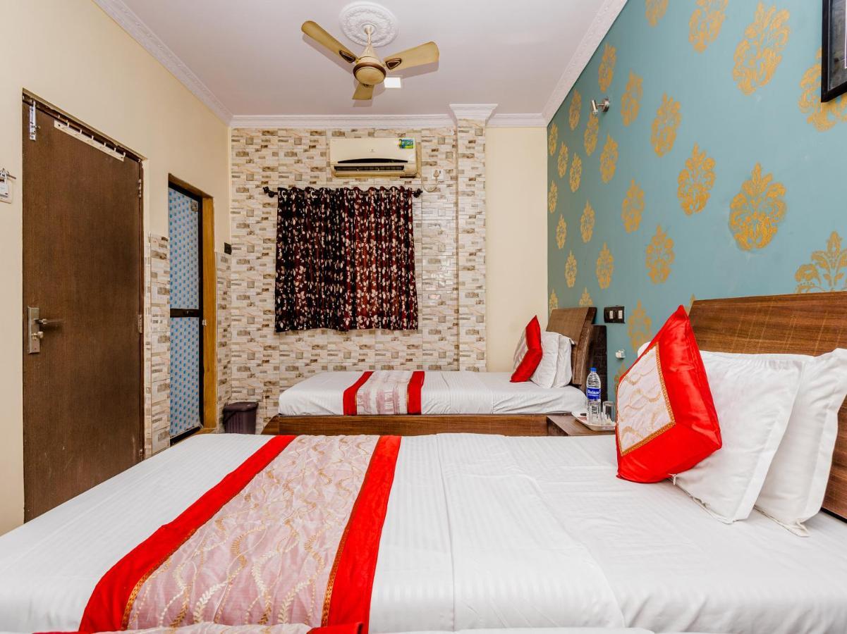 Felix Residency - Near Airport Road Hotel