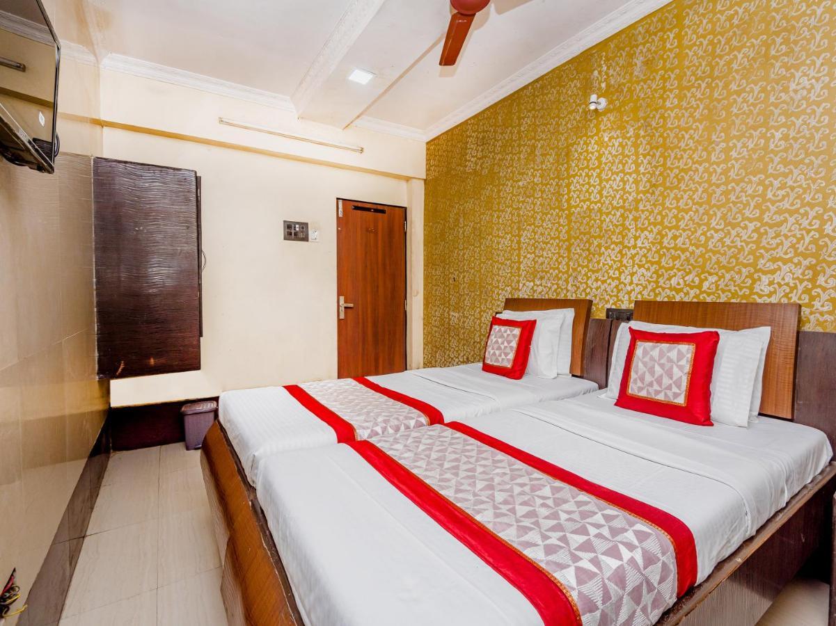 Felix Residency - Near Airport Road 3*