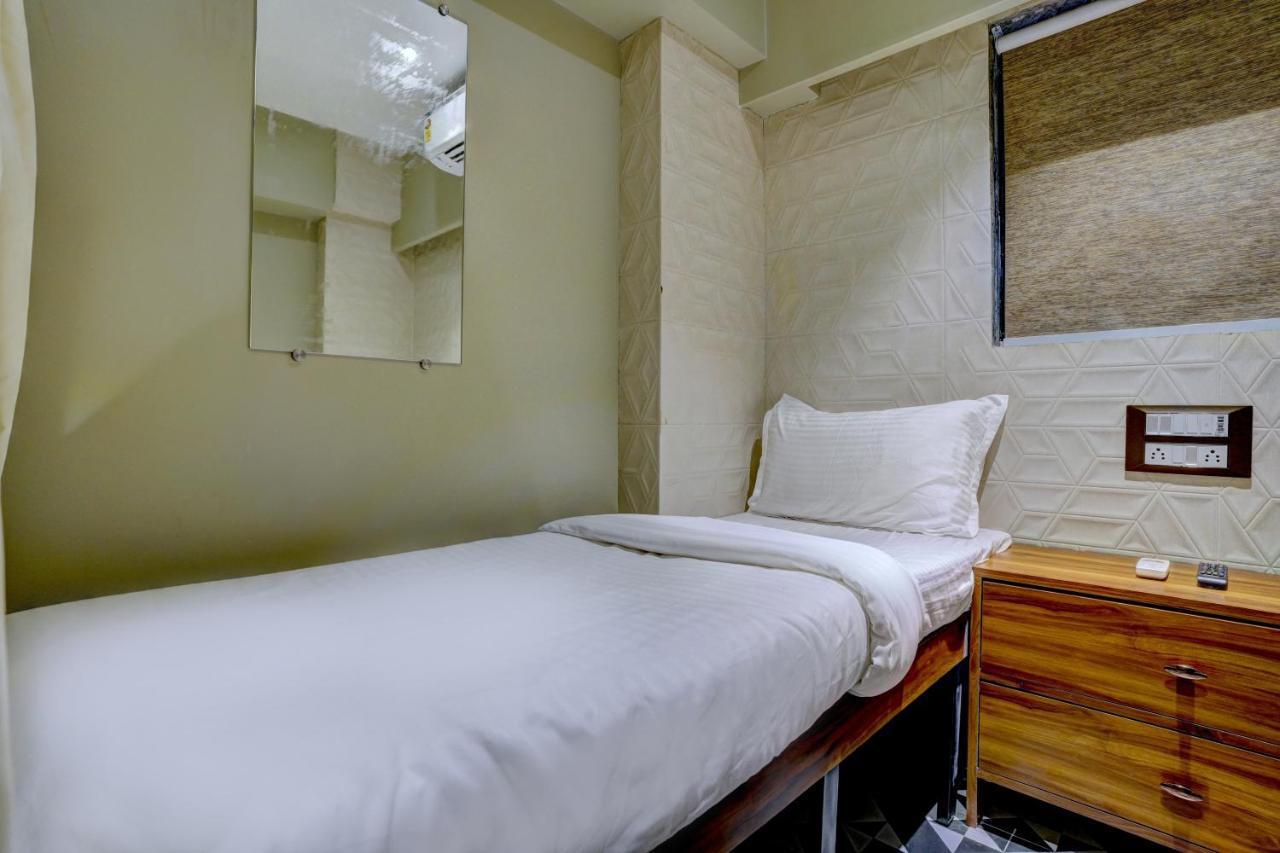 Capsule hotel Tokyo Stay,hostel,mumbai