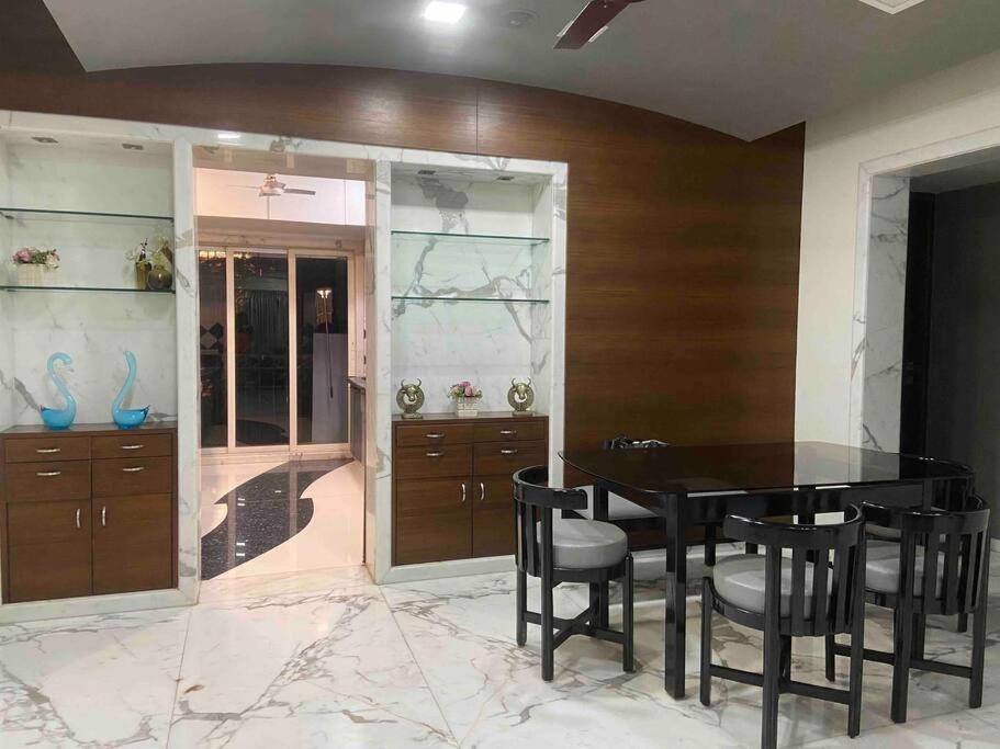 Apartment Keshav Kunj: A Luxurious Urban