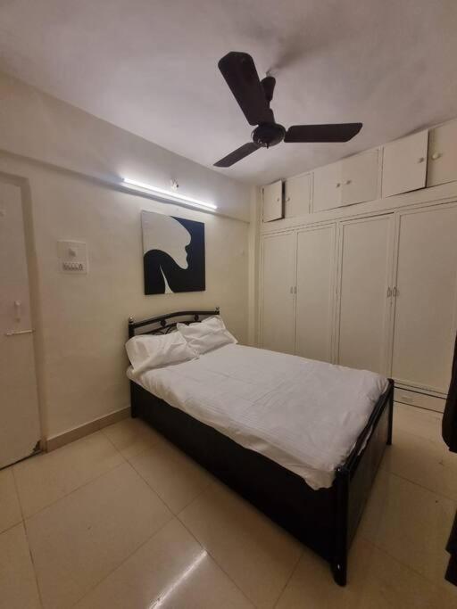 Tranquil - 1bhk - Walk Away From Carter Road Mumbai